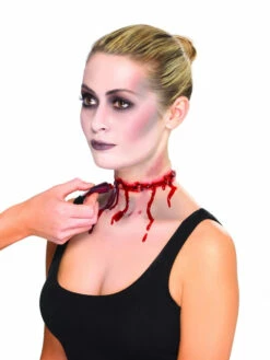 Prikkeldraad Nepwond -CarnavalKast Winkel 600x800 3686