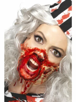 Horror Zombie Vloeibare Latex Make Up Set -CarnavalKast Winkel 600x800 3717